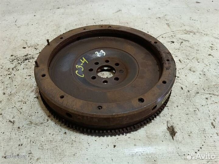 Маховик двс Audi 100 С3 83-91г