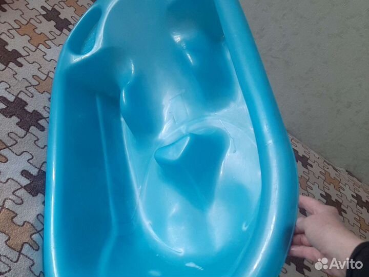 Ванночка для купания с горкой