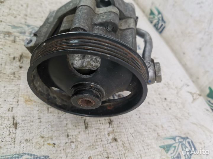 Насос гур 96837813 Chevrolet Cruze 1.8 F18D4