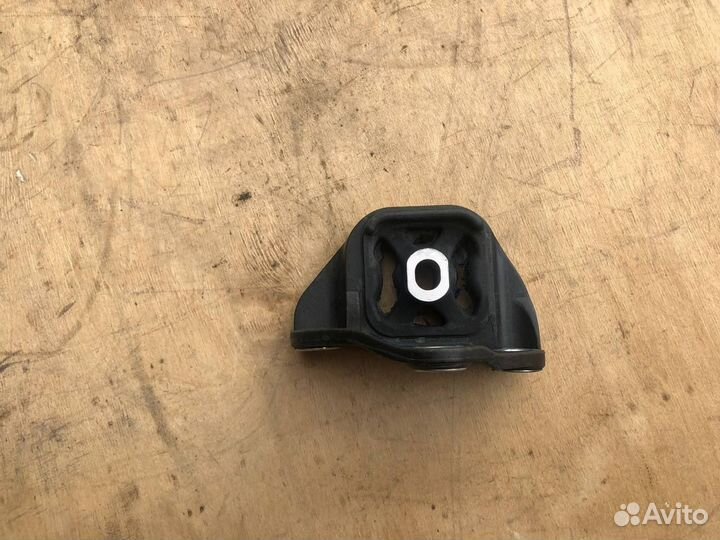 Подушка АКПП левая Honda Accord 7 CL9