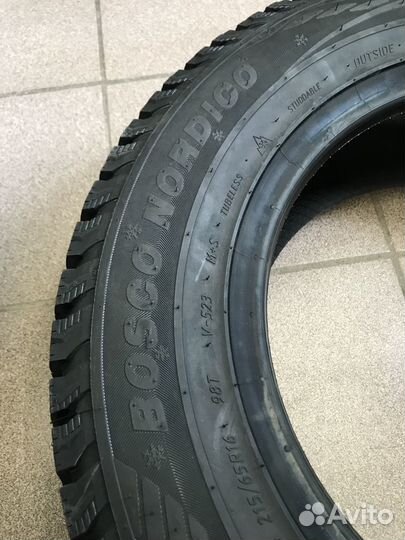 Viatti Bosco Nordico V-523 215/65 R16 98T