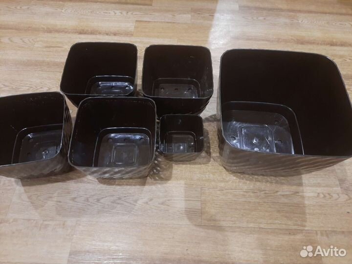 Кашпо горшок для цветов