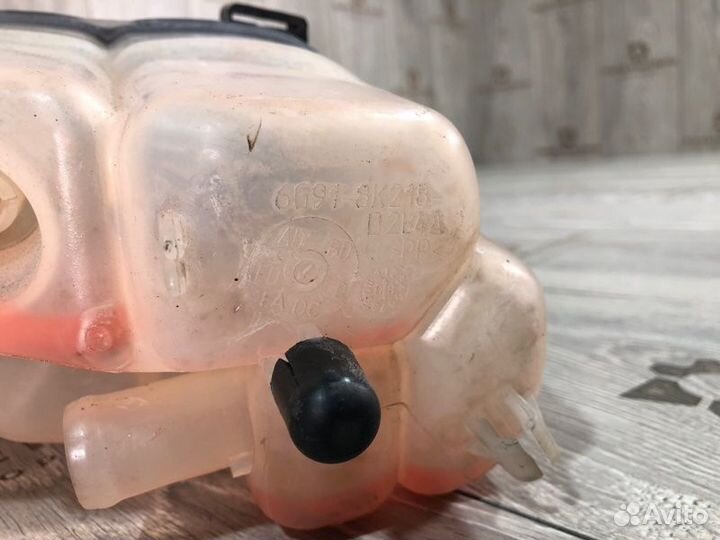 Бачок расширительный Ford Mondeo 4 универсал 2.0