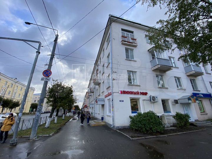 Комната 18 м² в 2-к., 4/4 эт.