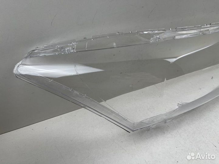 Стекло фары правое Honda Inspire 5 2007-2012