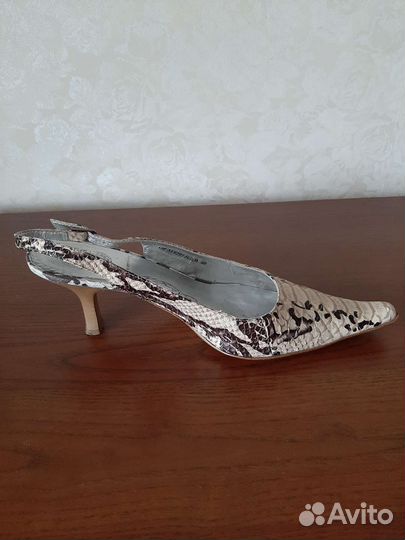 Босоножки, туфли женские Tervolina, Mexx, Chester