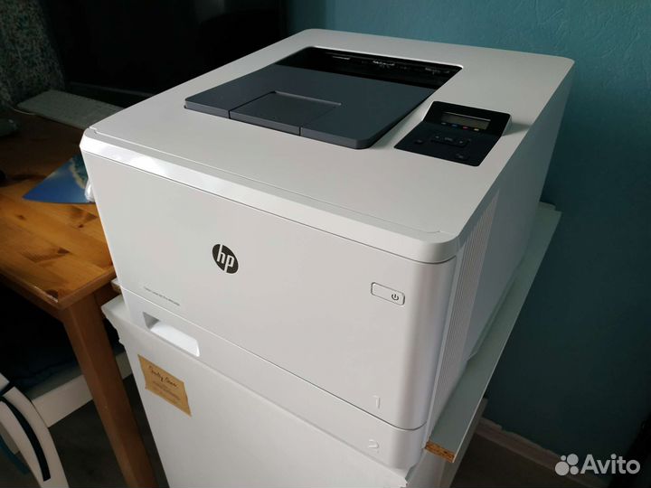 Принтер hp Color Laserjet Pro M454dn