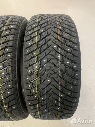 Grenlander Icedefensor Stud II 275/40 R19 и 245/45 R19 98T