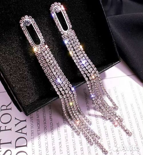 Новые вечерние серьги