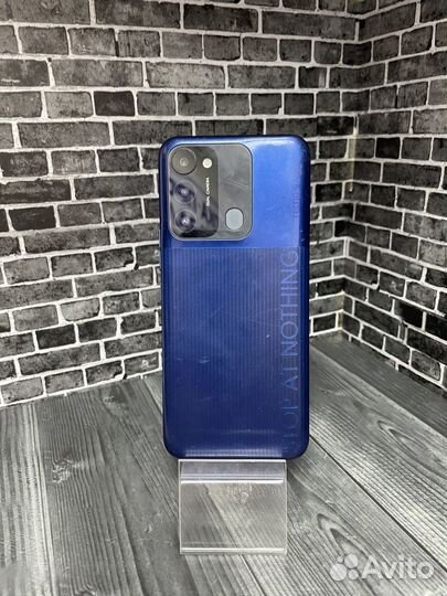 Телефон Tecno spark Go 2/32