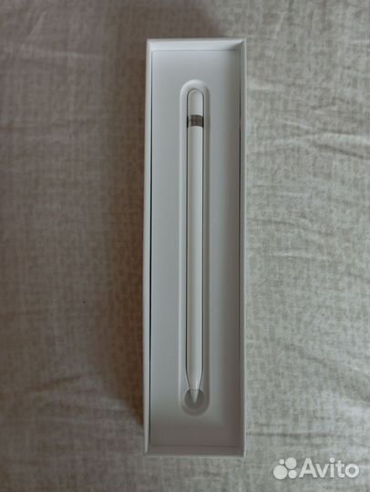 Apple pencil 1 поколения оригинал (новый)