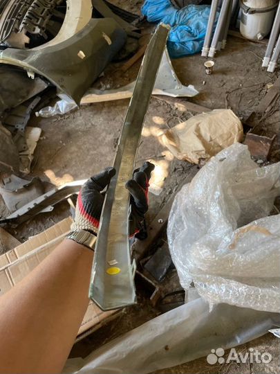 Накладка бампера задняя левая Volkswagen Touareg