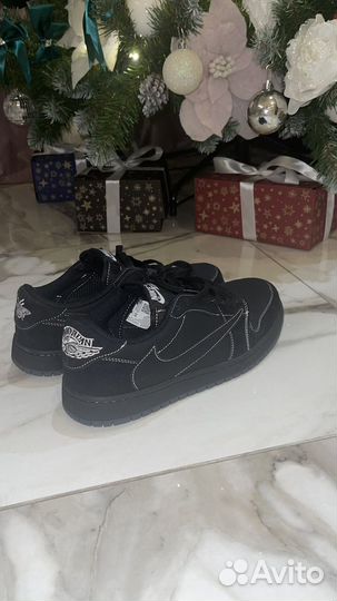 Кроссовки Nike