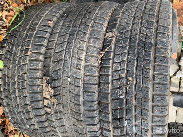 Dunlop SP Winter Ice 01 265/65 R17 202Y