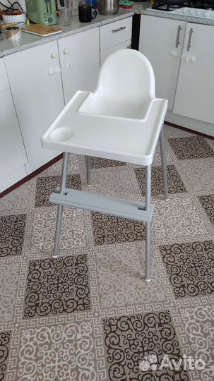 Стульчик для кормления