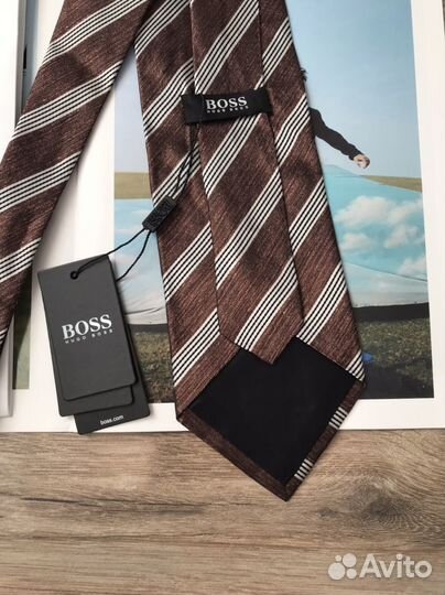 Галстук Hugo Boss новый с биркой