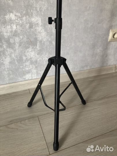 Пюпитр/подставка для нот