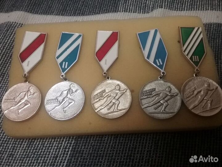 Значки спорт