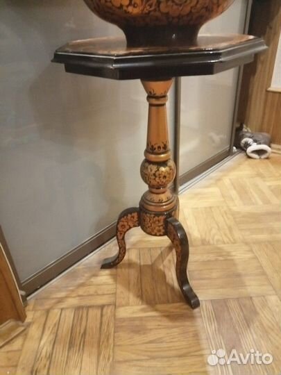 Лебедь золотая хохлома