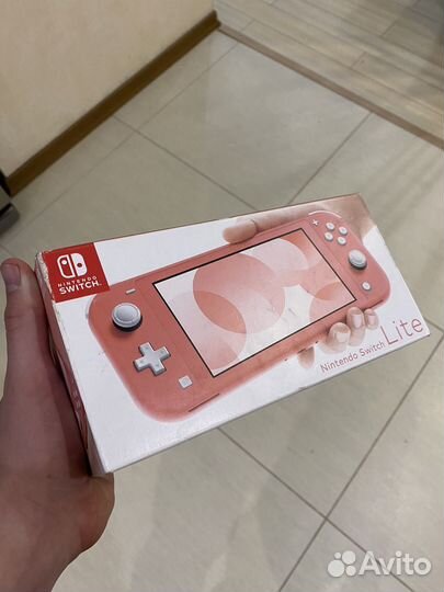 Nintendo switch lite новая