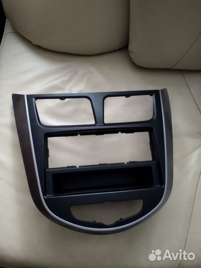 Рамка панели Хендэ solaris