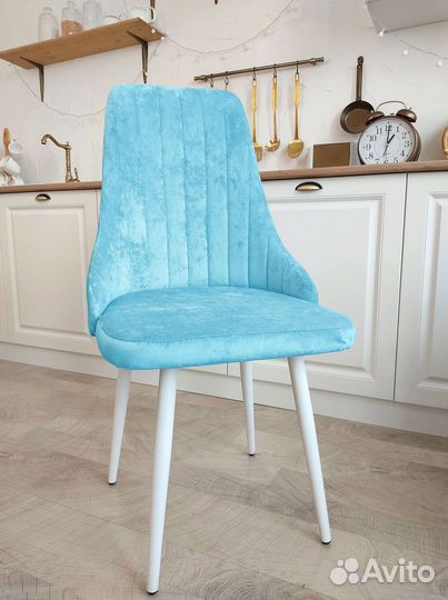 Кухонные металлические стулья со спинкой