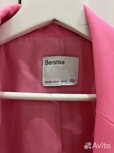 Пиджак Bershka размер XS розовый