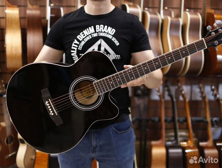Гитара акустика