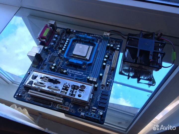 Материнская плата AM3