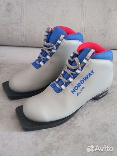 Лыжные ботинки Nordway 36 размер