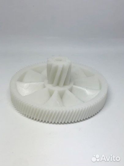 Шестеренка мясорубки Braun 7000898