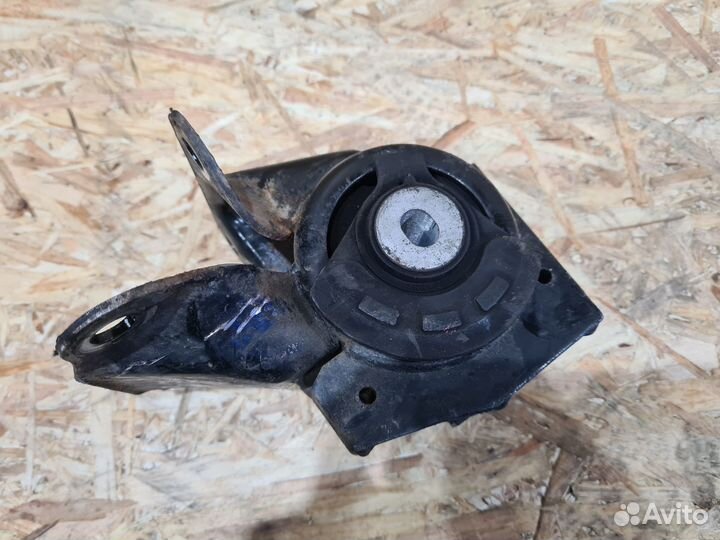 Mazda CX-7 опора двигателя левая