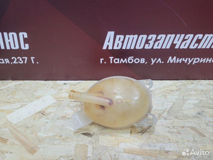 Бачок расширительный Renault Sandero Stepway