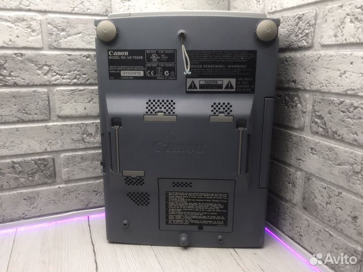 Проектор Canon LV-7325