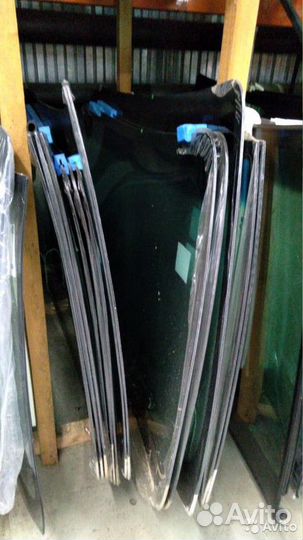 Лобовое стекло Фольксваген на Пассат