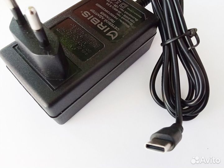 Блок питания для ноутбука Irbis NB99: 12В 2.5А