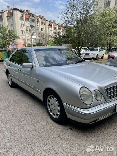 Mercedes-Benz E-класс 2.4 AT, 1999, 303 523 км