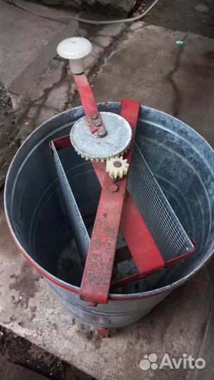 Медогонка 2х рамочная