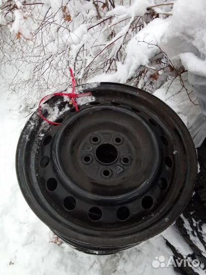 Диски штамп Toyota Prius 20 r15