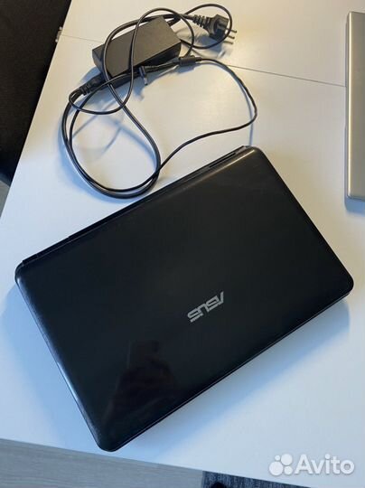 Ноутбук asus