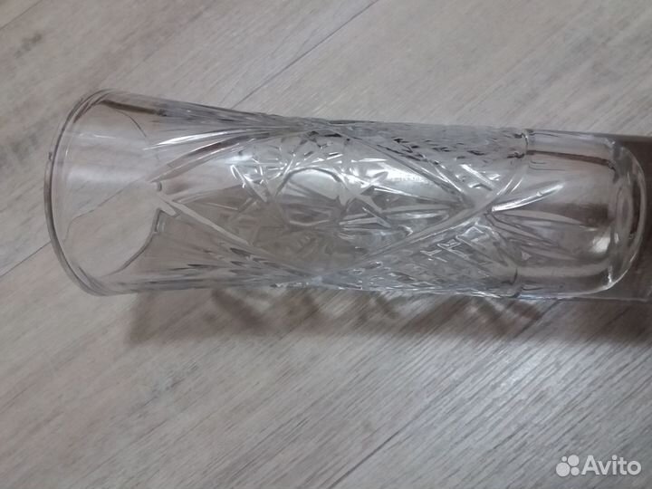 Ваза хрустальная СССР хрусталь скол узкая выс 20см