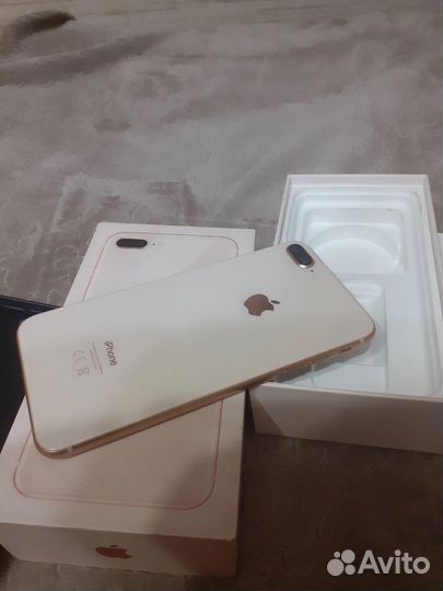 iPhone 8 Plus, 64 ГБ