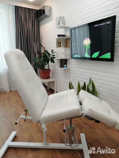 Педикюрное кресло на гидравлике