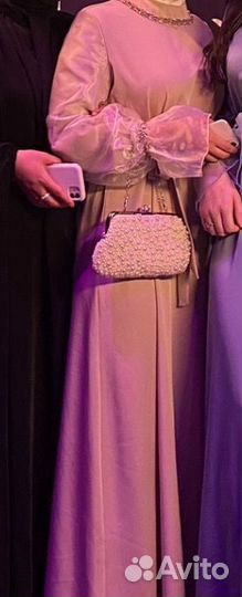 Вечернее платье