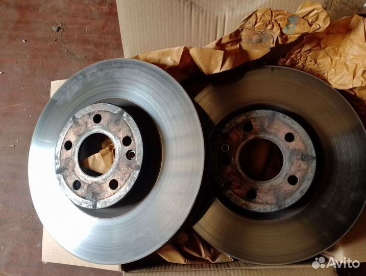 Тормозные диски mercedes A 447 421 0012