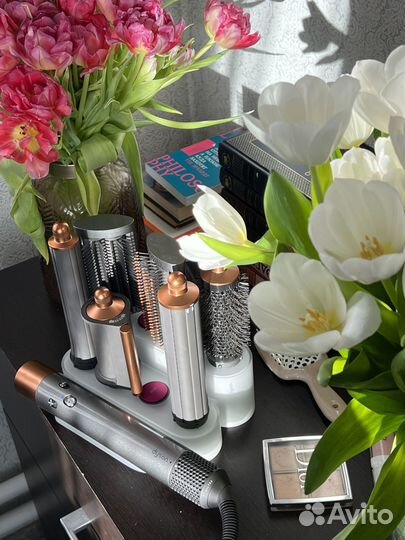 Подставка под насадки для стайлера Dyson Airwrap