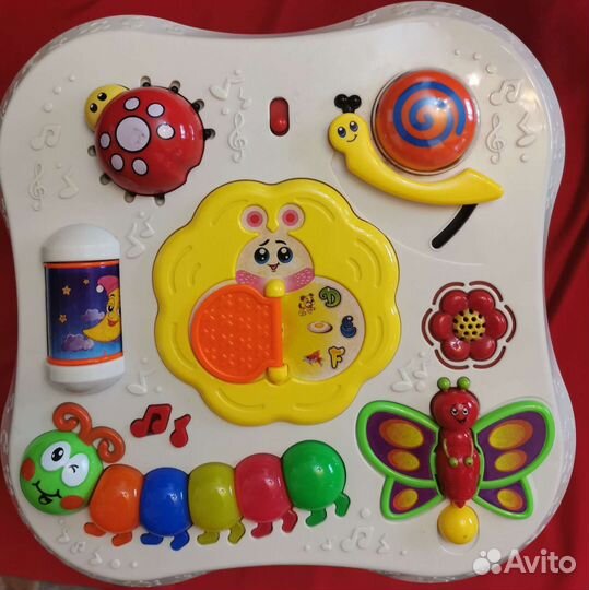 Развивающий столик/центр для ребёнка