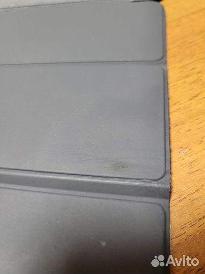 Чехол-клавиатура Apple Keyboard для iPad 10.5