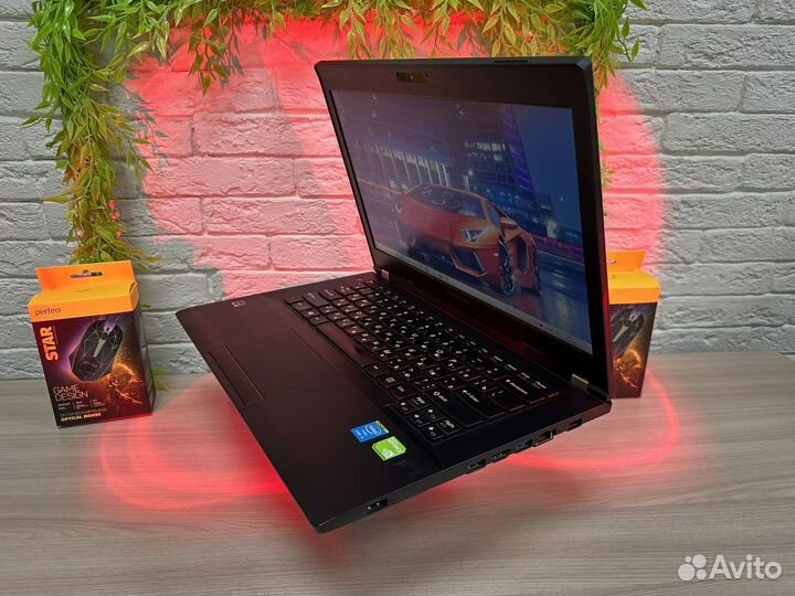 Игровой ноутбук Lenovo i5/8GB/SSD/256GB