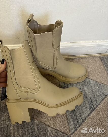 Ботинки - ботильоны резиновые Zara 38 бежевые